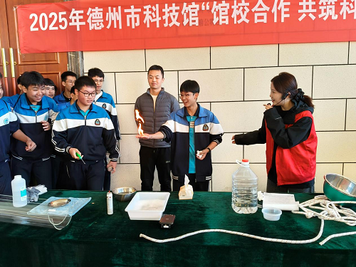 1744095133989146.png 640 (5).png