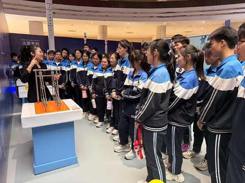 1744095173635796.png 640 (8).png